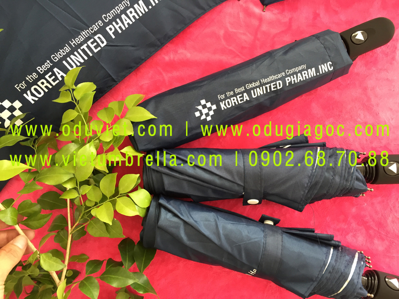 xưởng sản xuất ô dù cầm tay in logo quảng cáo